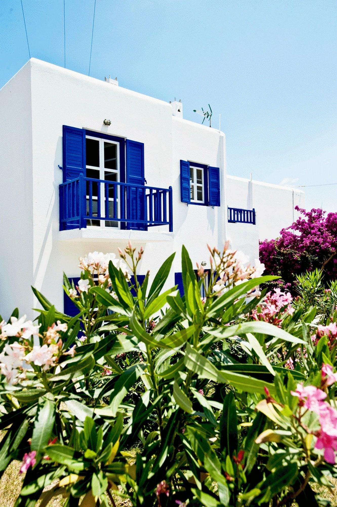 Gryparis' Club Apartments Mykonos Town Eksteriør billede